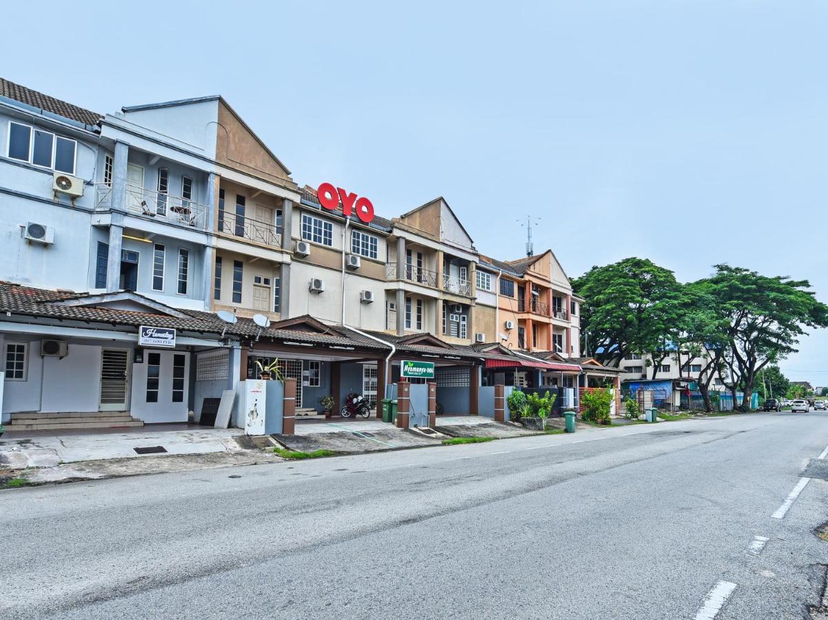 Oyo 90363 Nyamanya Inn Куантан Екстер'єр фото