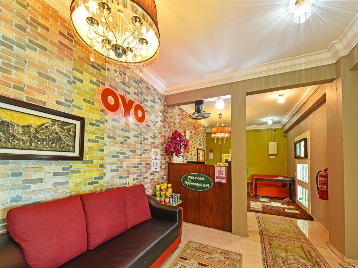 Oyo 90363 Nyamanya Inn Куантан Екстер'єр фото