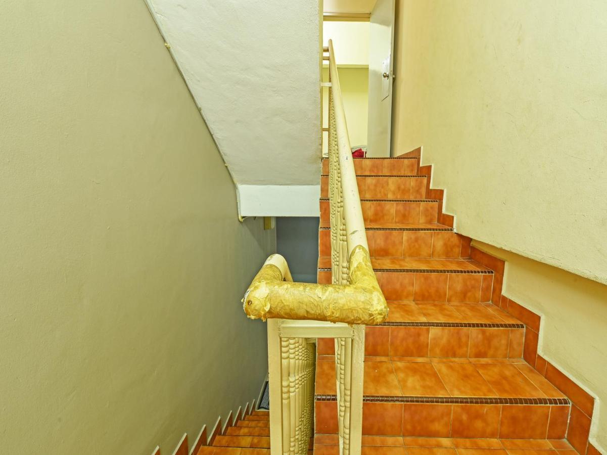 Oyo 90363 Nyamanya Inn Куантан Екстер'єр фото